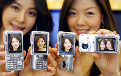 LG Dica - камера с телефоном