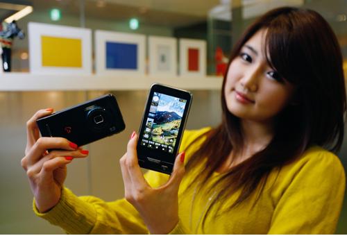 Samsung SCH-W740 - новый камерофон