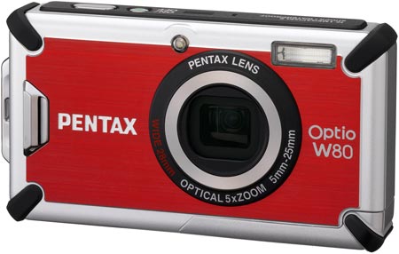 Камера Pentax Optio W80 защищена от ударов и воды