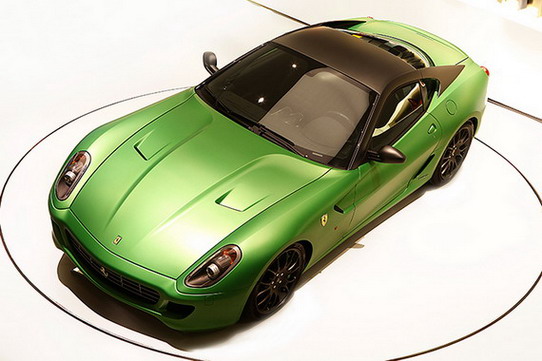Гибридный "зеленый" спорткар Ferrari Hy-Kers