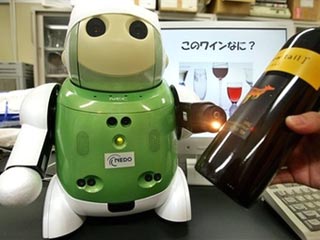 Робот, способный распознавать вкус вина и сыра
