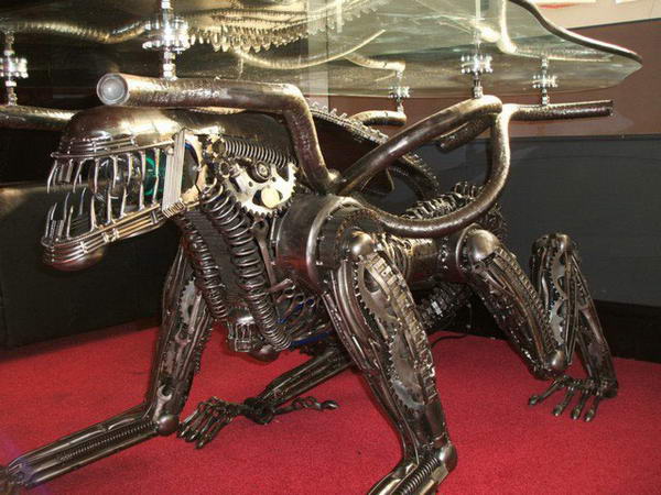 Alien Furniture – дизайнерская мебель из металлолома