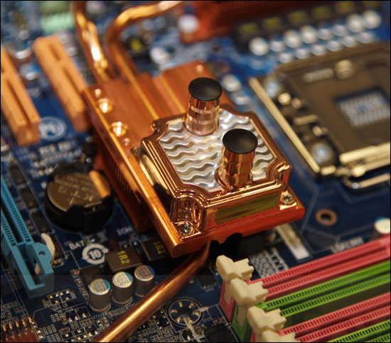  ������� ������� ����� Gigabyte GA-X58-Extreme 
