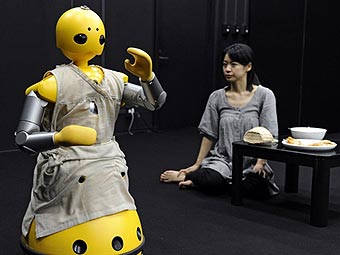 В Японии прошла премьера первой пьесы театра роботов