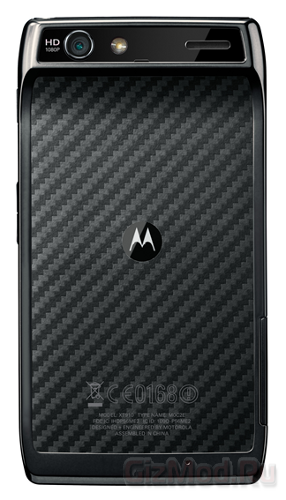 Представлен слим-смартфон Motorola RAZR