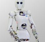 Робот-девушка AILA отправится на МКС