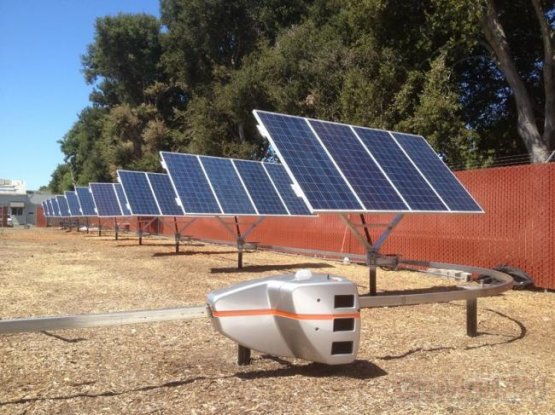Робот для настройки солнечных панелей