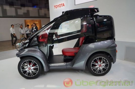 Интеллектуальный автомобильчик Toyota Smart INSECT