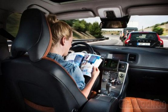 Беспилотные автомобили Volvo в 2014 году
