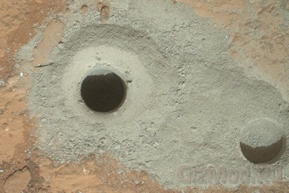 Curiosity начал "ковырять" Марс