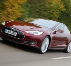 В "арсенале" Tesla появится бюджетный электромобиль
