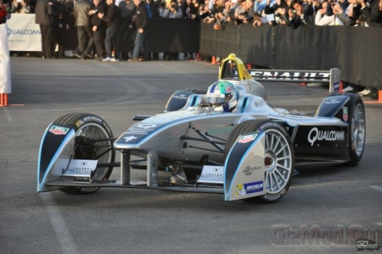 Первая публичная демонстрация болида Formula E