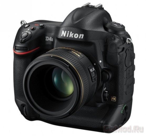 Флагманская зеркалка Nikon D4S