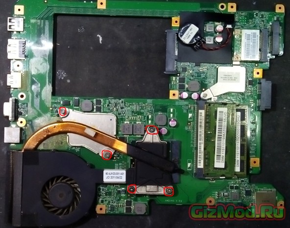 Как разобрать и почистить от пыли ноутбук Lenovo B560