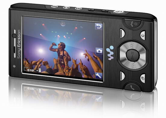 Sony Ericsson, Walkman, W995