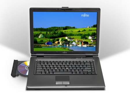 Свеженький ноутбук Fujitsu LifeBook A1120