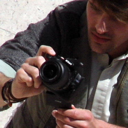 Nikon, D5000