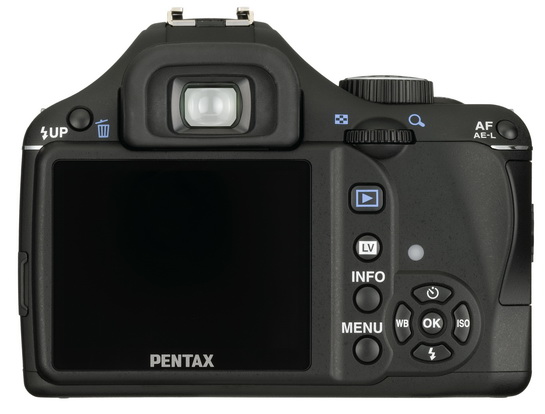 Pentax K-x - зеркальная камера начального уровня