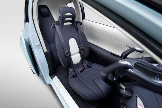 Nissan, Land Glider