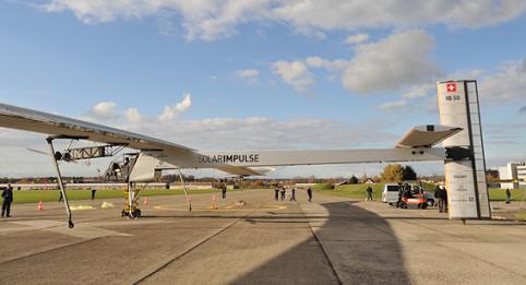 Solar Impulse, Самолет