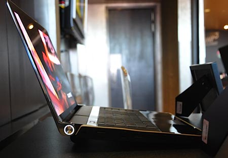 Dell, Studio XPS 16, OLED