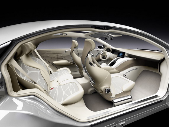 Mercedes-Benz, F800 Style