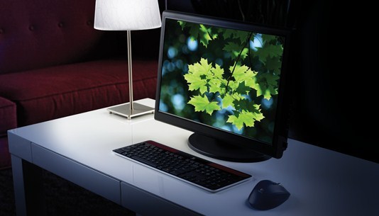 Logitech, K750