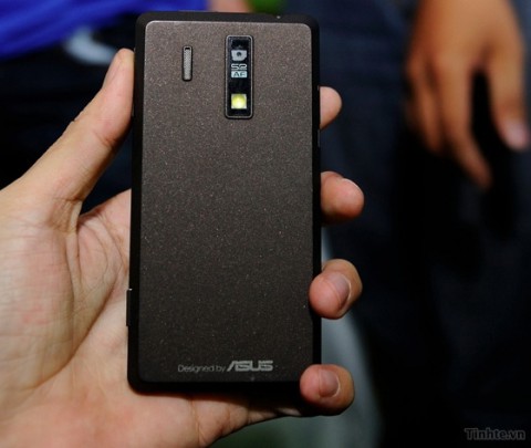 Asus, E600