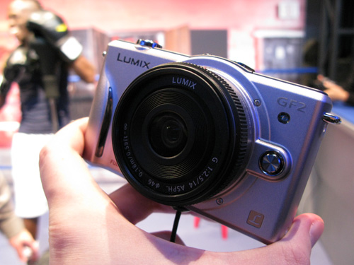 Камера Panasonic Lumix GF2 уже в продаже