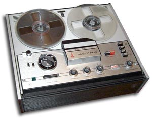 Стационарный катушечный магнитофон-2 класса Астра-207 Стационарный катушечный магнитофон-2 класса Астра-207