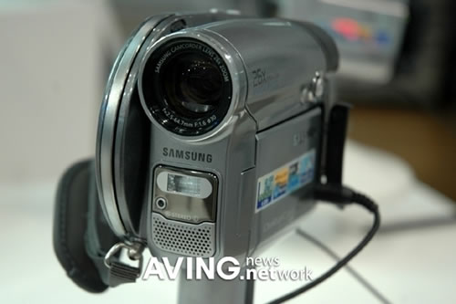 Samsung VM-DC560 - DVD-видеокамера