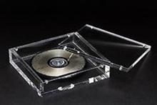 Создан компакт-диск из стекла