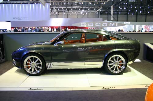 Spyker презентовал в Женеве кроссовер класса SSUV