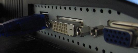 CeBIT'07: монитор Samsung 940 UX, подключаемый по USB