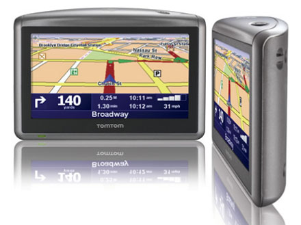 ONE XL: широкоэкранный GPS-навигатор от TomTom