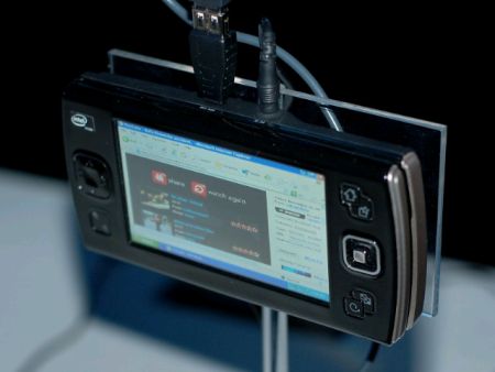 Прототип UMPC-2008 на платформе Menlow
