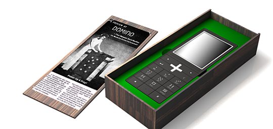 Телефон Domino от дизайн-студии Syntes