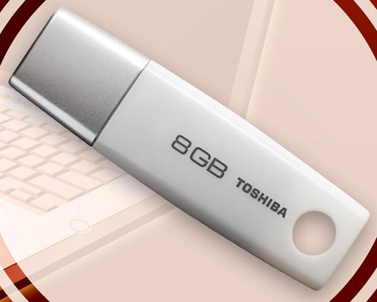 Toshiba: анонс 32-Гб USB - «флэшки» массой 12 грамм