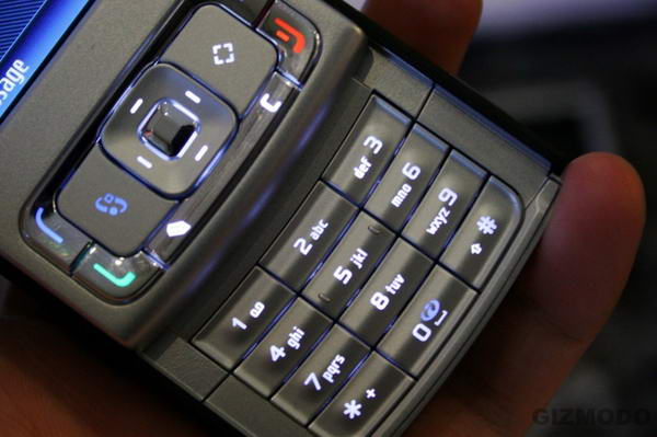 Nokia N95i - еще лучше, с 8 Гб встроенной памяти