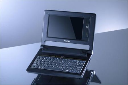 Packard Bell EasyNote XS: гибрид ноутбука и UMPC