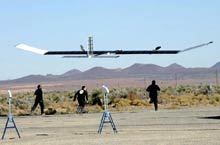 Самолет на солнечных батареях: мировой рекорд