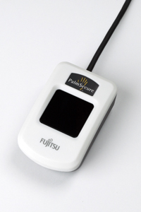Fujitsu: начинает продажи мышки PalmSecure