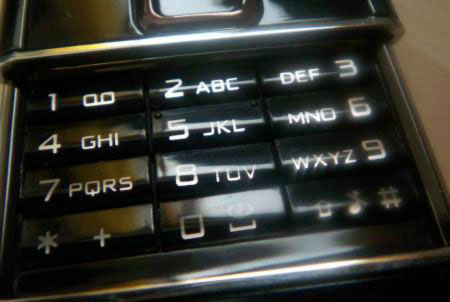 Nokia 8900 – первые фотографии