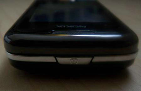 Nokia 8900 – первые фотографии