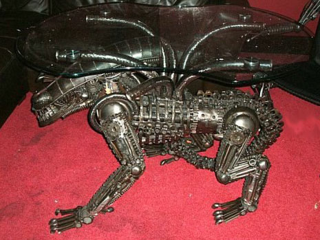 Alien Furniture – дизайнерская мебель из металлолома Alien Furniture – дизайнерская мебель из металлолома