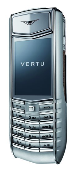 Vertu Ascent Ti: изысканная мобильность в России