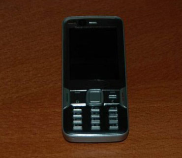 Nokia N82 все-таки существует? Первые фото