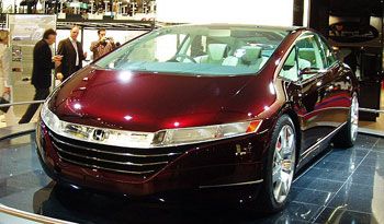 Honda: потребительский водородный автомобиль