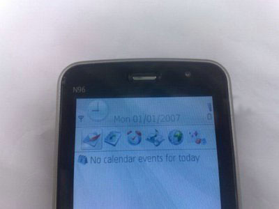 Первые неофициальные фото нового Nokia N96