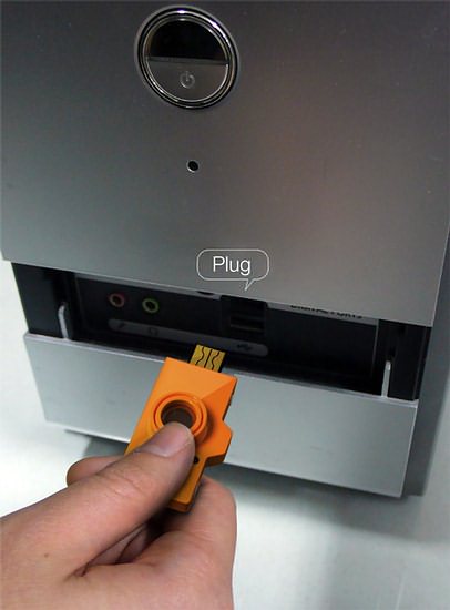 EazzzY USB — концепт-камера «для шпиона»